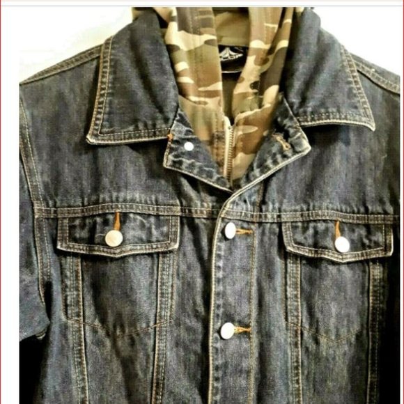 MacGear Denim & Camo Jean Jacket Size S Trucker Hooded Pockets - Picture 2 of 6
